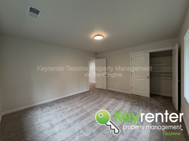 Building Photo - 16517 48th St NW