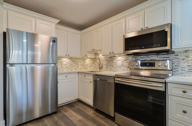 Building Photo - 405 N Wabash Ave