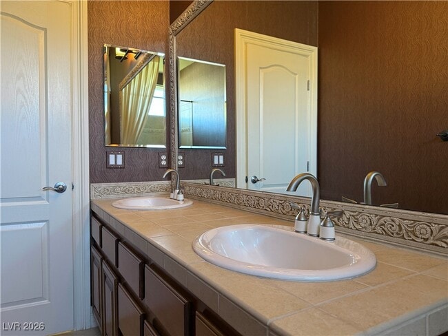 Building Photo - 5524 Ivy Side Ave