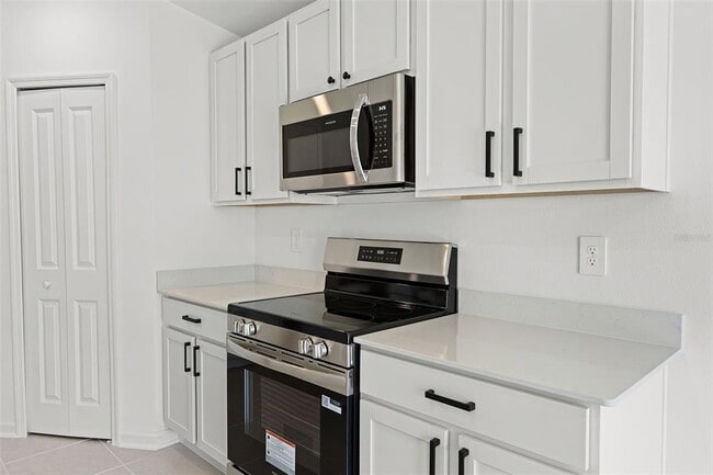 Building Photo - 2110 Marksman Rd