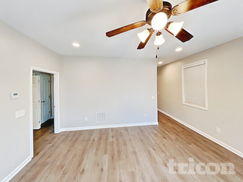 Building Photo - 104 Holcomb Manor Ct