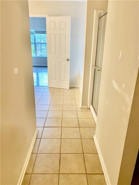 Building Photo - 9020 Friarbridge Dr