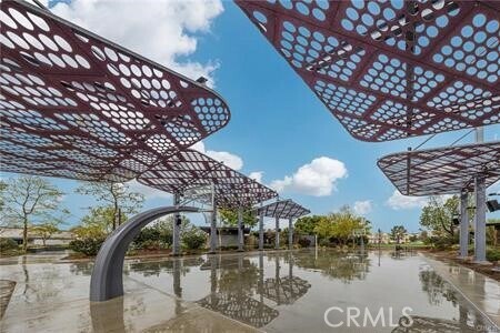 Building Photo - 137 Stellar
