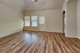 Building Photo - 1411 Cameron Park Ln