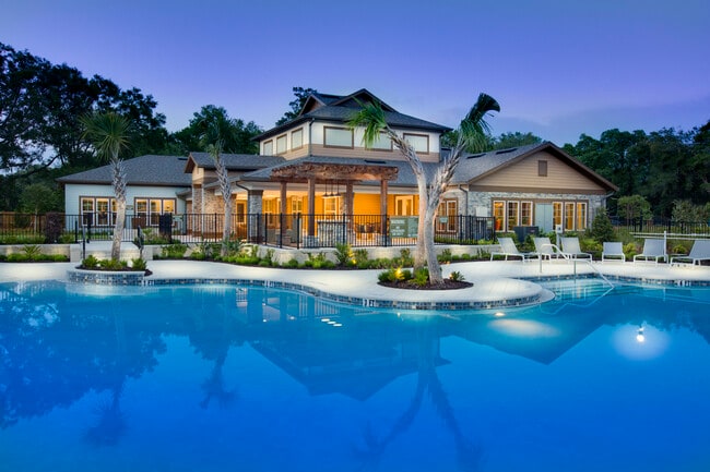 Building Photo - Brookview at Citrus Park