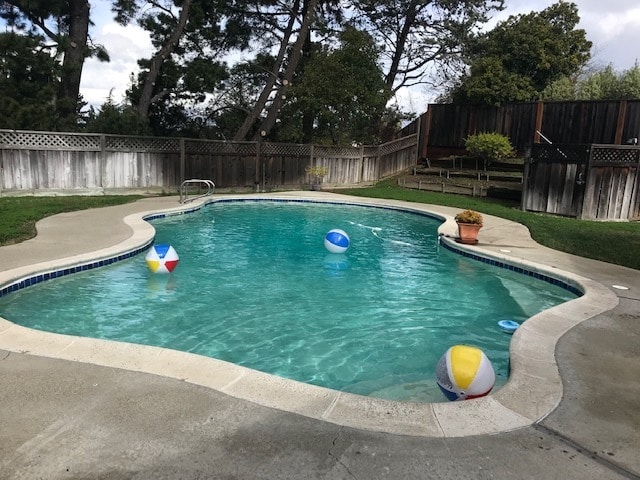 Building Photo - 1474 Dos Palos Dr