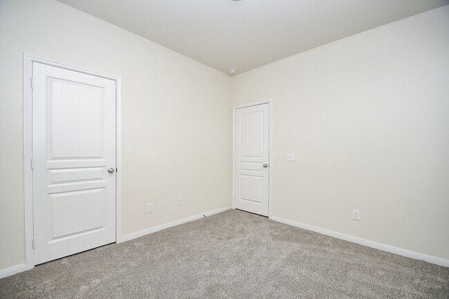 Building Photo - 5715 Water Violet Ln