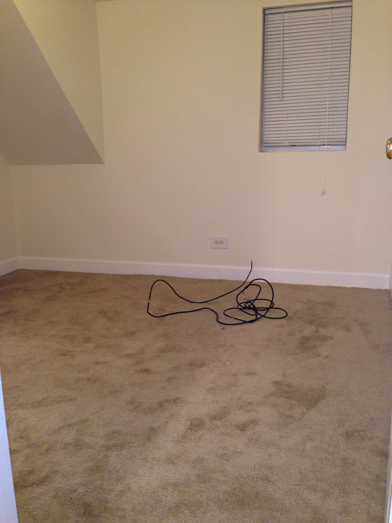 Front Bedroom - 3755 N Christiana Ave