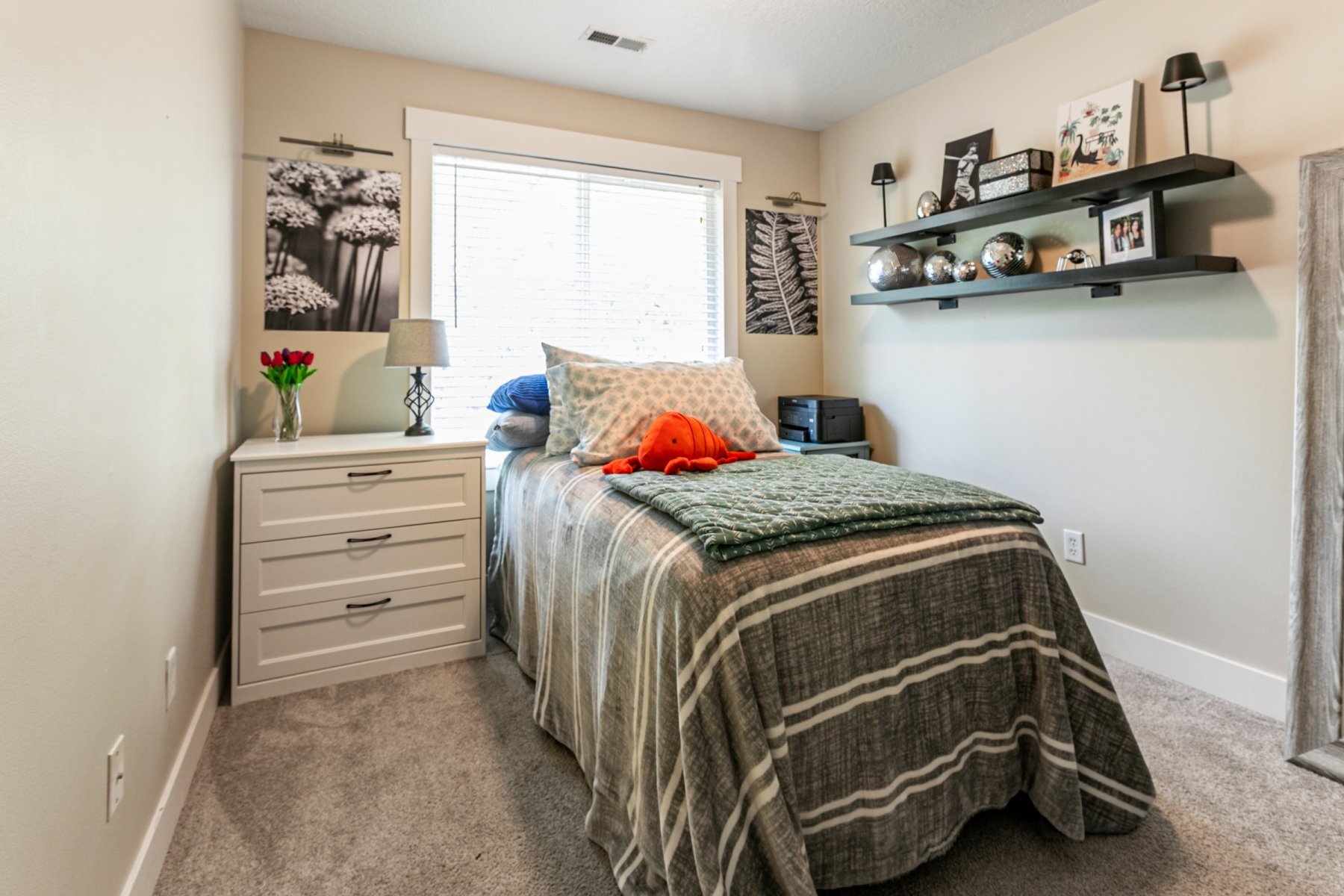 Building Photo - 14073 Chardonnay Way