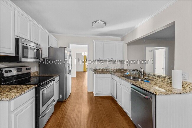 Building Photo - 1202 Belhaven Rd