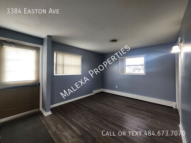 Building Photo - 3384 Easton Ave