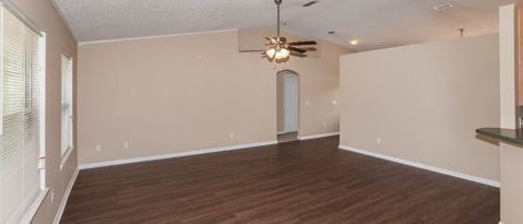 Building Photo - 1282 Summit Oaks Dr E