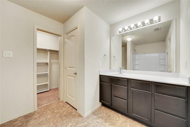 Building Photo - 4108 Sandalwood Ct