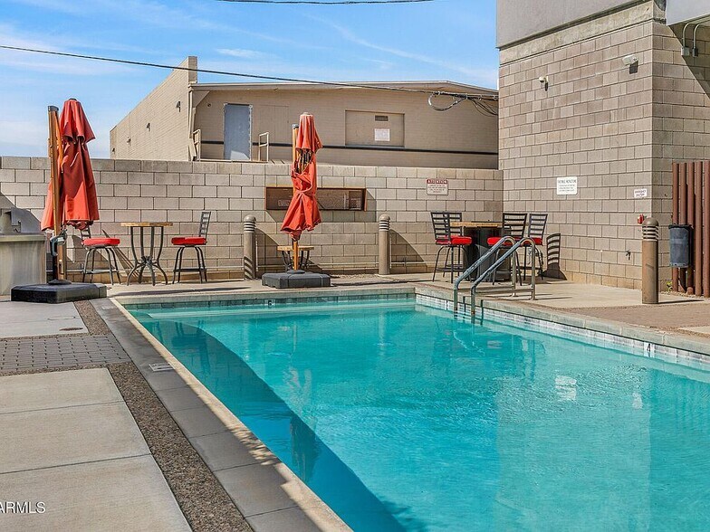 Building Photo - 1130 N 2nd St