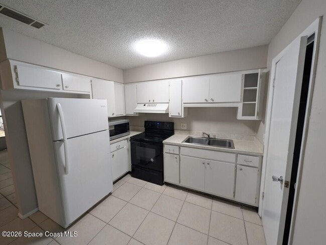 Building Photo - 759 Lunar Lake Cir