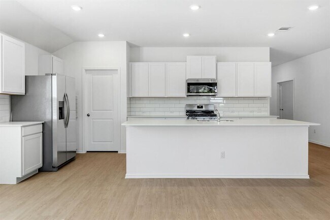 Building Photo - 1448 Boggy Crk Rnch Rd