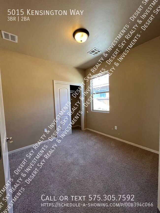 Building Photo - 5015 Kensington Way
