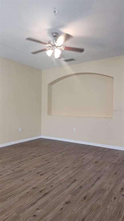 Building Photo - 7129 Red Lantern Dr