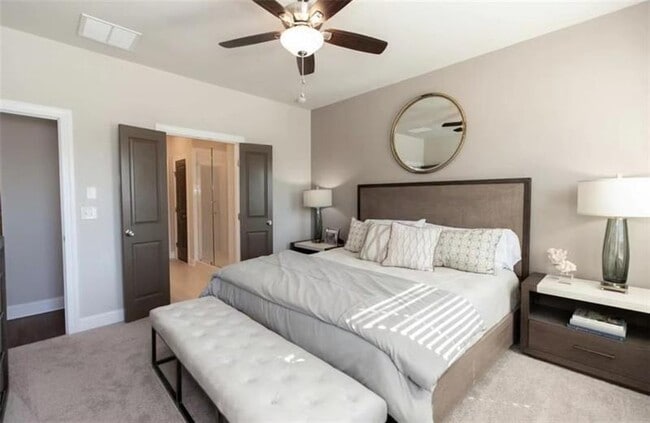 Building Photo - 4400 Sims Park Pl.