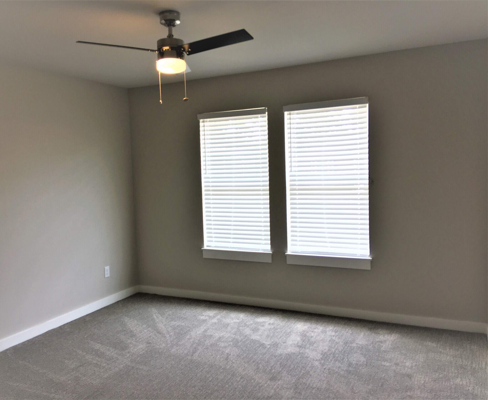 Master Bedroom - 10648 Brothers Ln