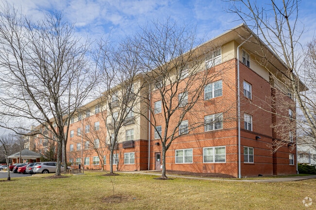 Building Photo - Park View at Colonial Landing