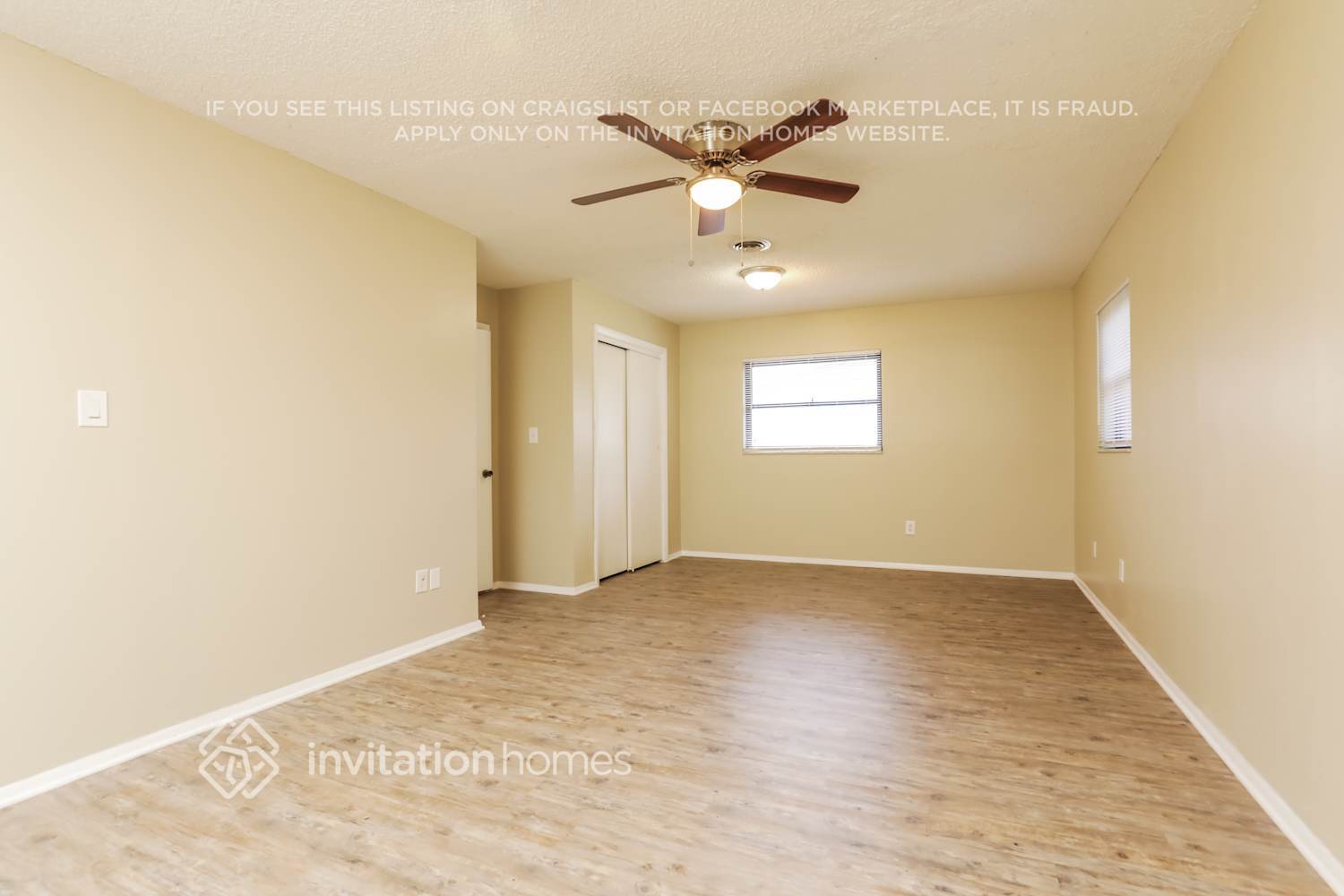 Building Photo - 10948 Tangora St