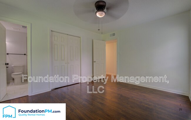 Building Photo - 3814 Selden Cove