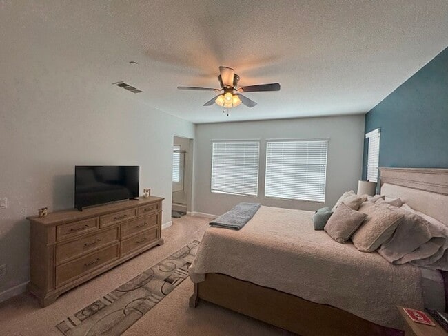 Building Photo - Beautiful House in Wolfcreek- Close to Pec...