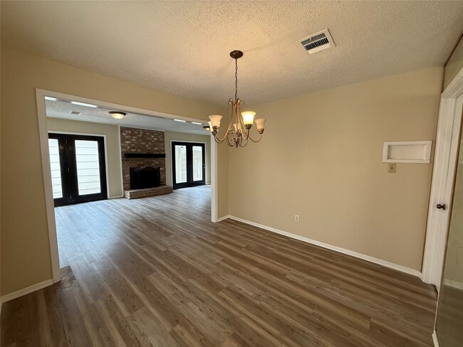 Building Photo - 17149 Beaver Springs Dr