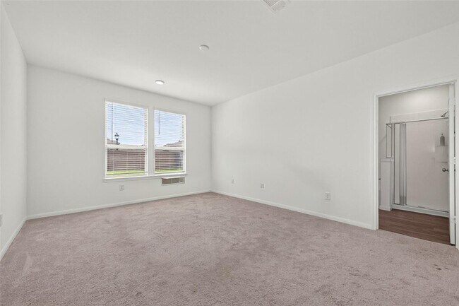 Building Photo - 8111 Star Ter Dr
