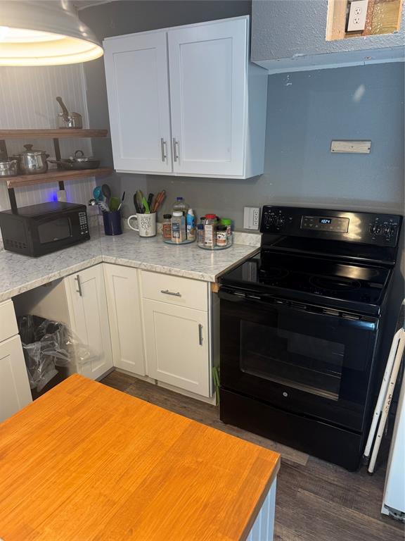 Building Photo - 13120 S Lee Shore Dr