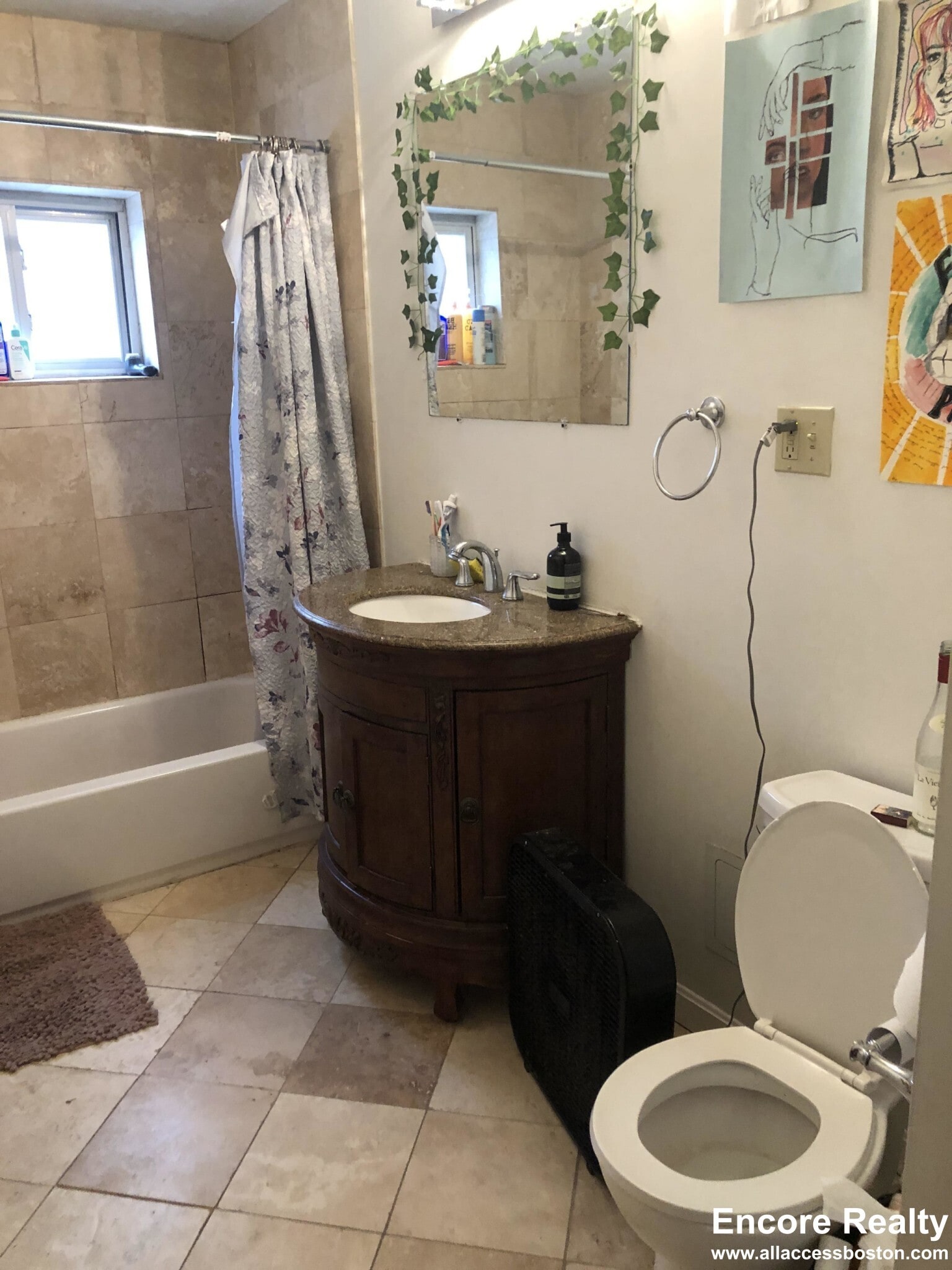 Building Photo - 63 Selkirk Rd