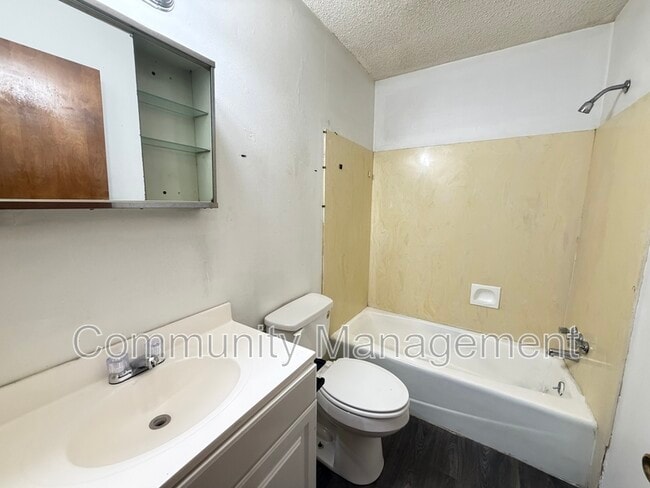 Building Photo - 1645 N Marque Ann Dr