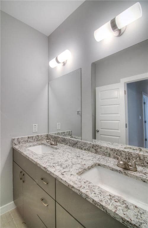 Building Photo - 4303 Red River St