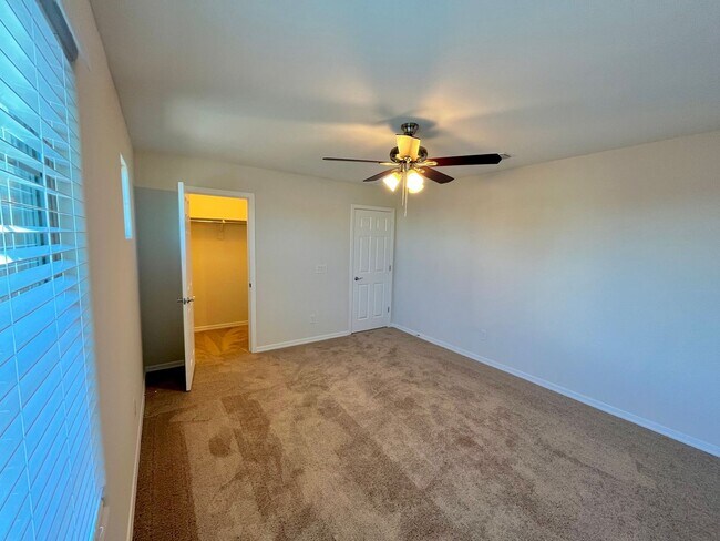 Building Photo - Home in Litchfield Park at Canyon Views! 2 MASTER SUITES!
