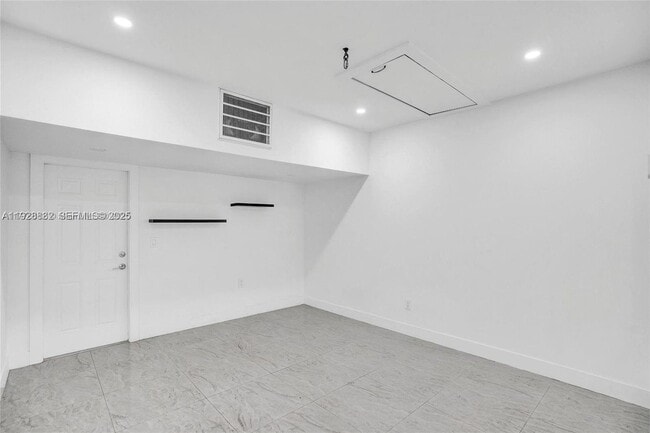 Building Photo - 13705 SW 101st Terrace