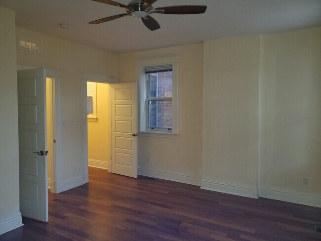 Building Photo - 4338LC Arco Ave. (Mahogany)