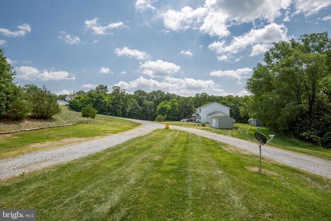 Building Photo - 84 Dozer Ln