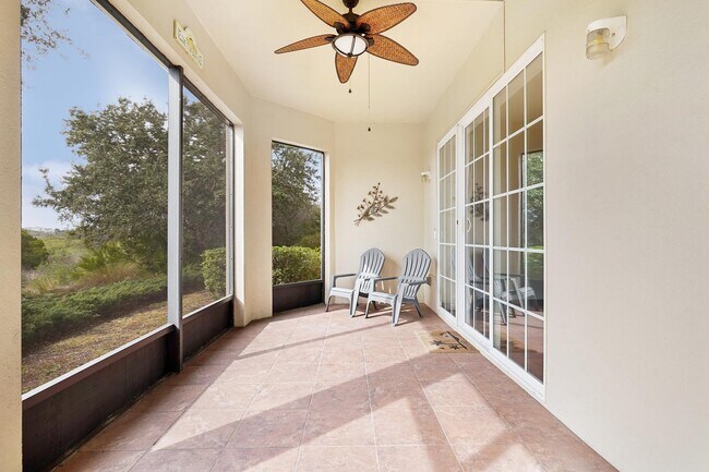 Building Photo - 160 Pantano Cay Blvd