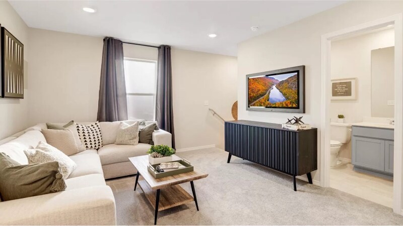 Building Photo - 4233 SE Elijah Ct