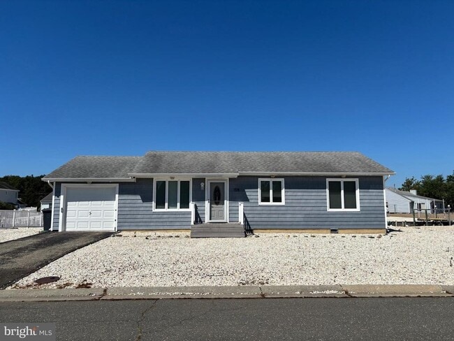 Primary Photo - 156 Rodman Dr