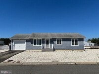 Building Photo - 156 Rodman Dr