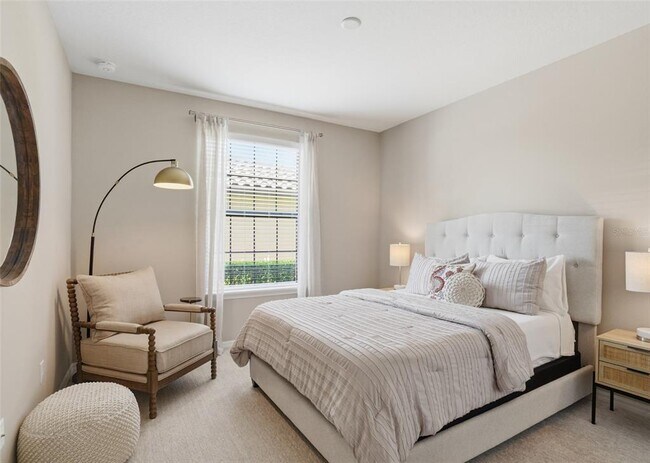 Building Photo - 12720 Sorrento Wy