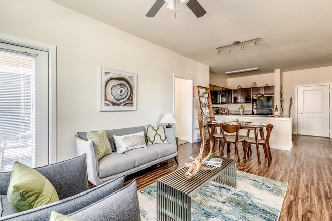 Building Photo - 1406 Columbus-ID266.9