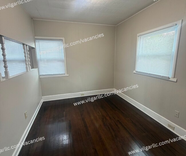 Building Photo - 308 Fillmore St