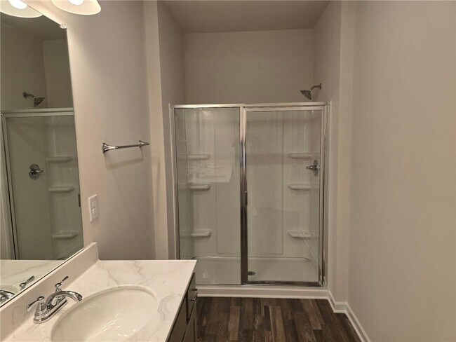 Building Photo - 313 Skye Ln