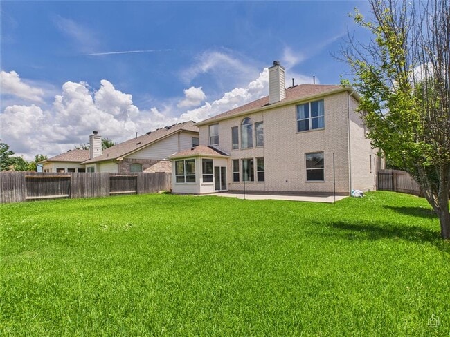Building Photo - 2504 Alexander Ct