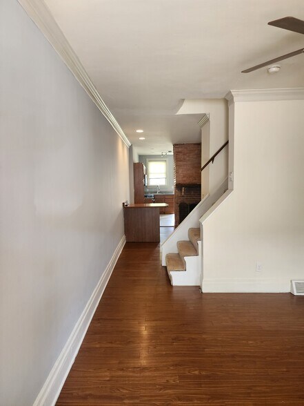 Building Photo - 5413 Bossart St