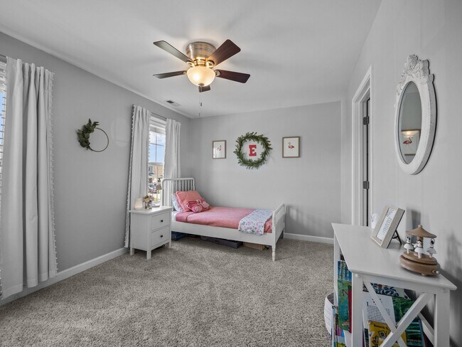 Building Photo - 509 Romper Rd