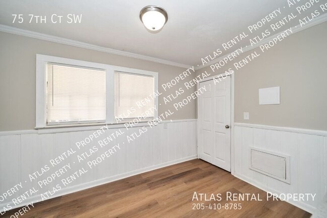 Building Photo - 75 7th Ct SW